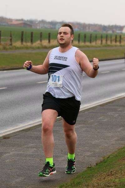 Phill on route to a new 10k PB at the Mermaid 10k! Good on grass; great on tarmac!
